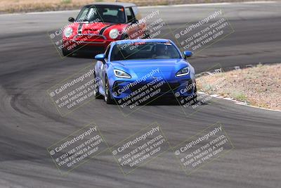 media/Jun-01-2025-CalClub SCCA (Sun) [[eae223c5dd]]/Group 1/Track Event 4/